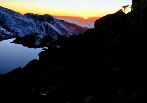 LANGTANG, HELAMBU & GOSAIKUNDA TREK - 18 Days